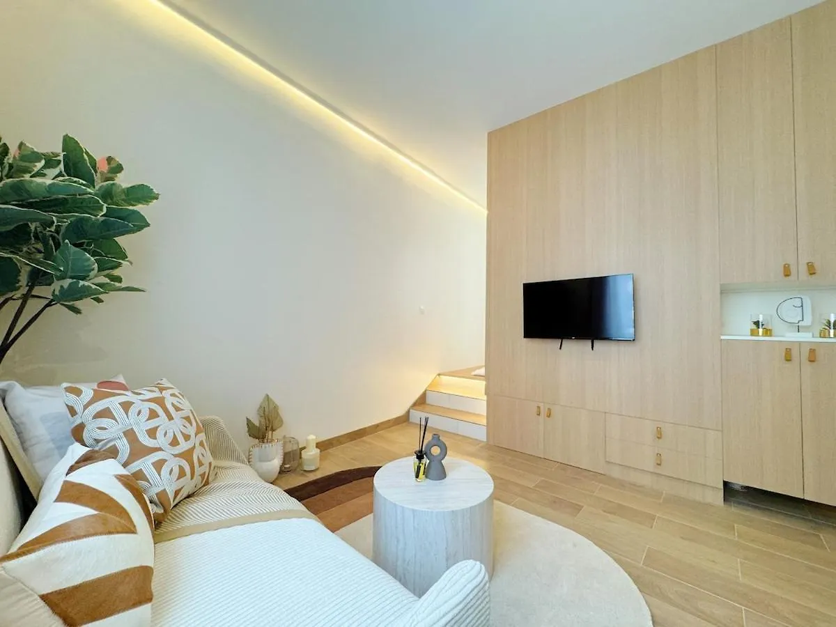 Chic Cosy Calm - Monparnasse Apartment Paris