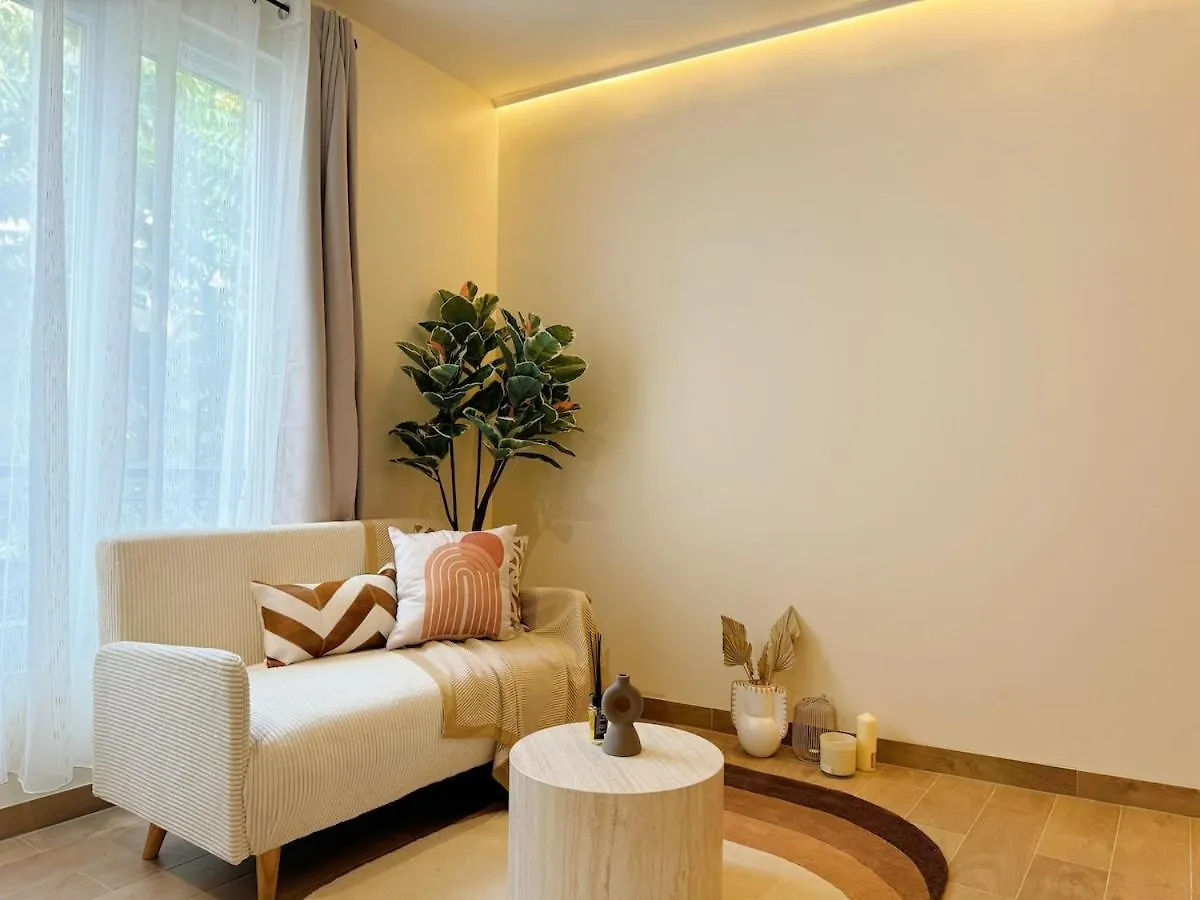 Chic Cosy Calm - Monparnasse Apartment Paris